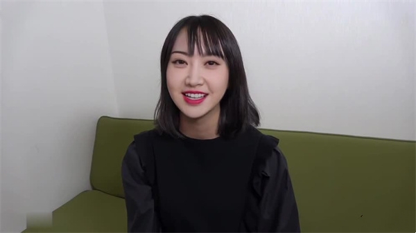 【AI换脸】景甜无码流出：一线女星下海献身，粉嫩蜜穴灌满浓精上集